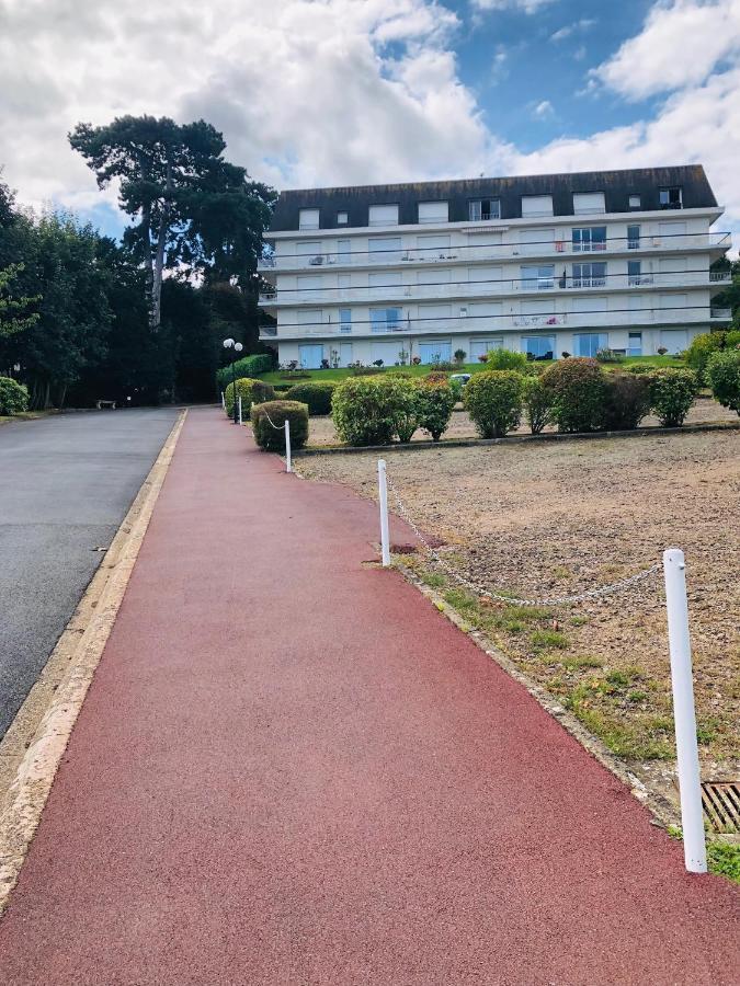 Apartment En Residence, Proche De La Avec Parking Gratuit Et 5g